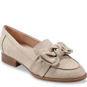 Bandolino Lindio Loafer Light Beige